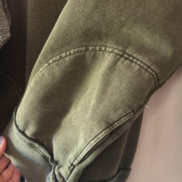 We the Free sweatshirt - Picture 5 of 9